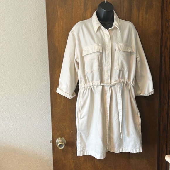 LEVI AINSLEY SHIRT DRESS FLATTERING ADJUSTABLE TIE WAIST SIZE S - Picture 3 of 12